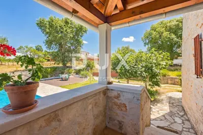 House for sale in Višnjan, 169 m² - 8