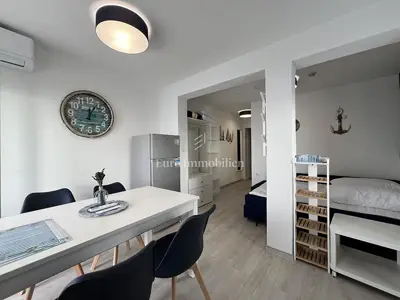 Apartmanska kuća 250 m², Bratuš - 30 m od mora - 6
