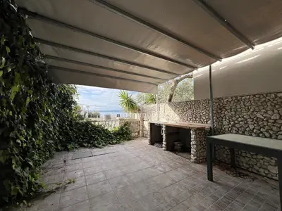 Apartmanska kuća 250 m², Bratuš - 30 m od mora - 3