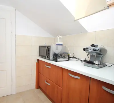 Pula, großzügige Wohnung in gefragter Lage - 7