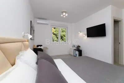 Apartment 65 m², Spinut, Split - near Marjan and the center - 9