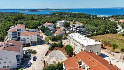 Apartment 55 m², Štinjan, Pula - yard and covered terrace - 7