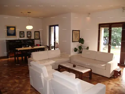 Kuća 350 m², Ližnjan - centar i mirna lokacija - 4