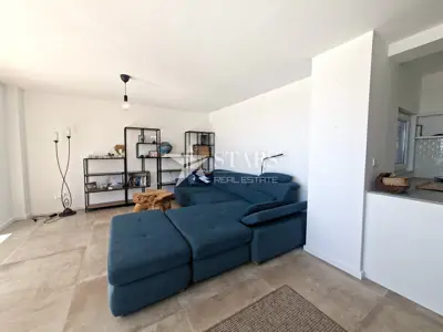 Penthouse 96 m², Pobri - Blick auf Kvarner und zwei Terrassen - 16
