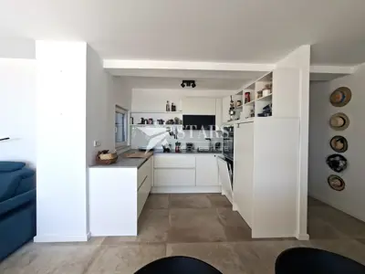 Penthouse 96 m², Pobri - Blick auf Kvarner und zwei Terrassen - 8