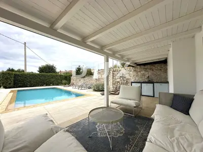 Haus 281 m², Poreč - 4 km vom Meer und zwei Steinhäuser - 7