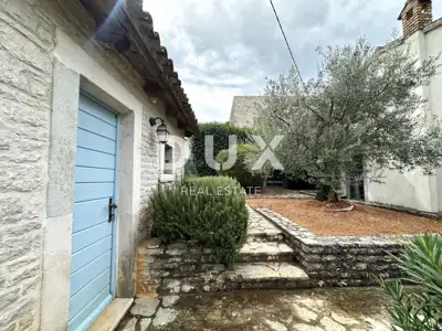 Haus 281 m², Poreč - 4 km vom Meer und zwei Steinhäuser - 11