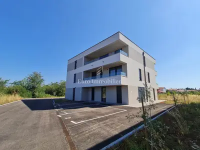 Wohnung im 2. Stock eines Neubaus in Pula - 8