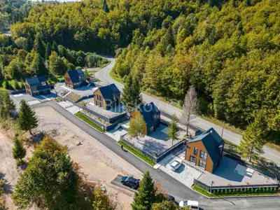 Gorski Kotar, Ravna gora, 5 samostojećih kuća, turizam - 4