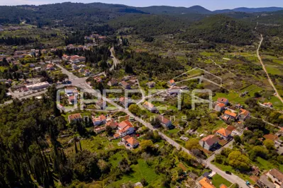 Građevinsko zemljište 440 m², Žrnovo blizu Korčule, mirno okruženje - 8