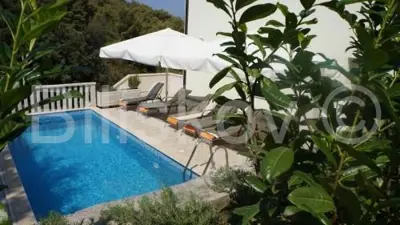 Vila 230 m², Splitska na Braču, bazen i pogled na more - 3