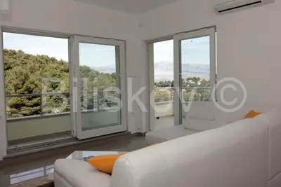 Vila 230 m², Splitska na Braču, bazen i pogled na more - 9
