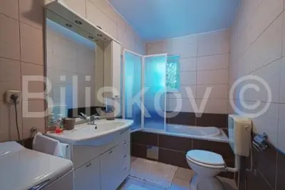 Vila 230 m², Splitska na Braču, bazen i pogled na more - 17