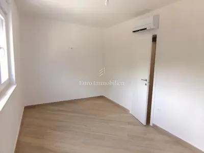 Wohnung zum Kauf in Šimuni, 81,5 m² - 21