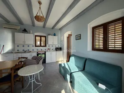 Kamena kuća 170 m², Podgora - prvi red do mora - 6