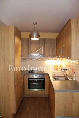 Kuća u Betini, blizu centra, dva apartmana - 2