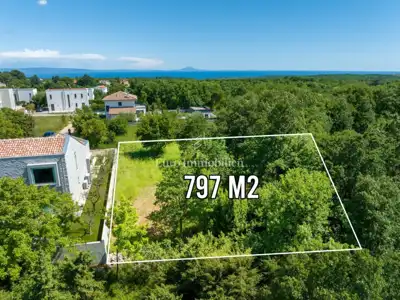 Građevinsko zemljište, Krnica - mir uz hrastovu šumu - 2