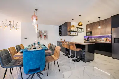 Kuća 184 m², Dobrinj - bazen i terasa - 10