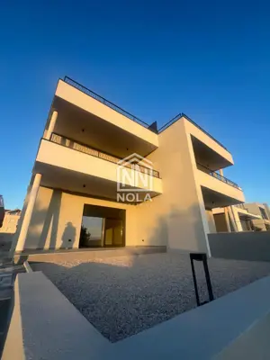 Stan 107 m², Vodice - dvoetažni, pogled na more - 2