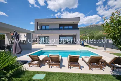 Haus, Kaštela, 324 m², 1 500 000 € - 2