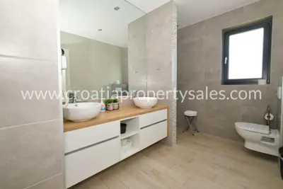 Haus, Kaštela, 324 m², 1 500 000 € - 12