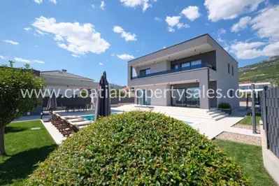 Haus, Kaštela, 324 m², 1 500 000 € - 5