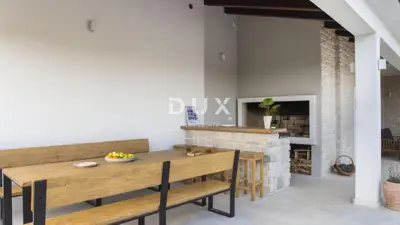 Haus zum Kauf in Labin, 240 m² - 10