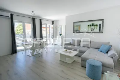 Villa 350 m², Tribunj by the waterfront - first row to the sea - 6