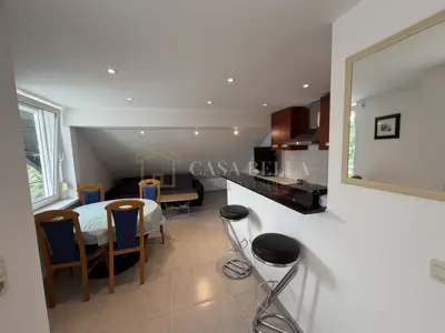 Wohnung 42 m², Jadranovo - Dachgeschoss und überdachter Balkon - 2