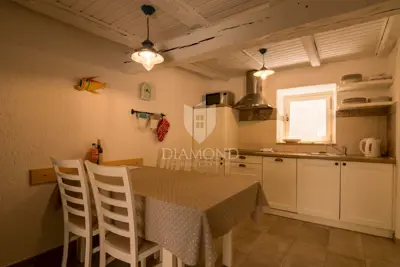 Apartman 47 m², Mošćenice - starogradska jezgra i terasa