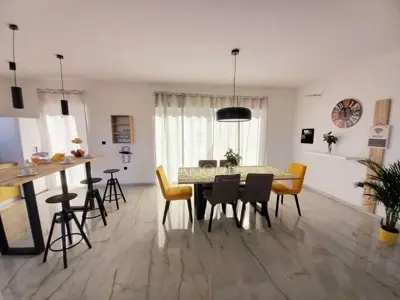 Kuća 125 m², Marčana okolica - bazen i terasa - 5
