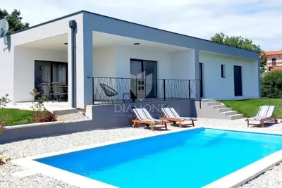 Kuća 125 m², Marčana okolica - bazen i terasa - 2