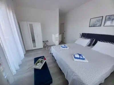 Kuća 125 m², Marčana okolica - bazen i terasa - 13