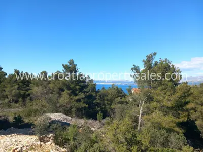 Baugrundstück 2.000 m², Otok Brač - Meerblick - 2