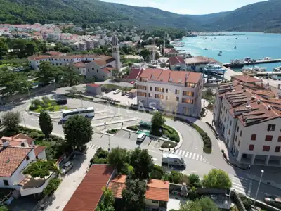 Stan 62 m², Cres - 1S+DB, loggia i garažno mjesto - 3
