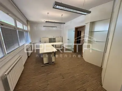 Gewerbefläche 275 m², Lanište - ausgezeichnete Lage - 10