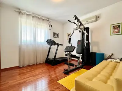 Wohnung 296 m², Kastav-Brestovice, zweigeschossig mit Blick - 9