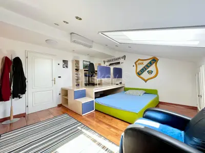 Wohnung 296 m², Kastav-Brestovice, zweigeschossig mit Blick - 18