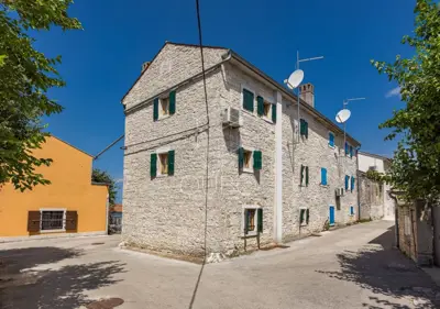 Istra, Kanfanar - Kamene kuće sa bazenom - 11