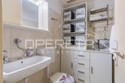 PULA - VELI VRH - Kuća sa dodatnim apartmanom - 16