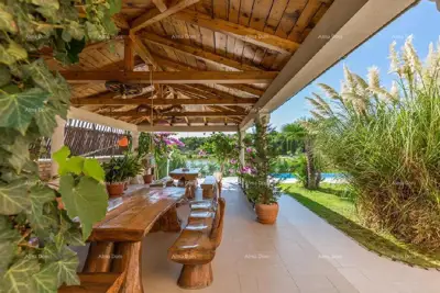 Vila u Medulinu, uz more i 8 apartmana - 20