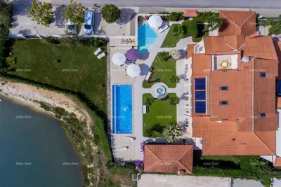 Vila u Medulinu, uz more i 8 apartmana - 22