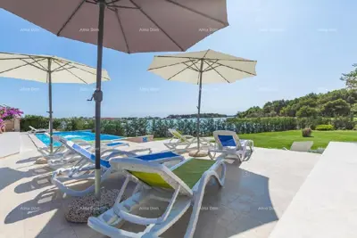 Vila u Medulinu, uz more i 8 apartmana - 7
