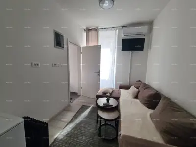 Zu verkaufen: Immobilie mit zwei Apartments – Pula - 8