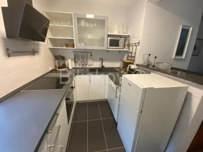 Kuća 375 m², Supetar - idealna za turističku djelatnost - 7