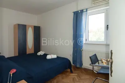 Haus 375 m², Supetar - ideal für touristische Tätigkeit - 13