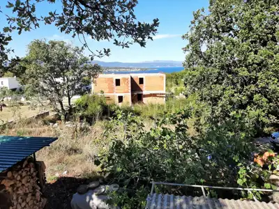 Građevinsko zemljište 505 m², Kremenići - pogled na more