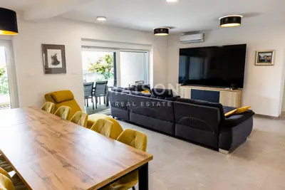 Wohnung zum Kauf in Mandre, 146,7 m² - 7