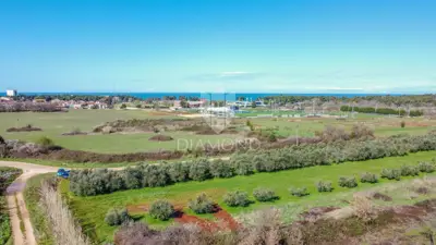 Land 3,700 m², Umag - near Stella Maris - 9