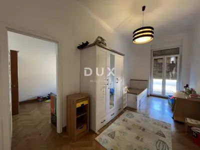 Belveder, Rijeka, 82 m², three bedrooms, balcony, view - 11